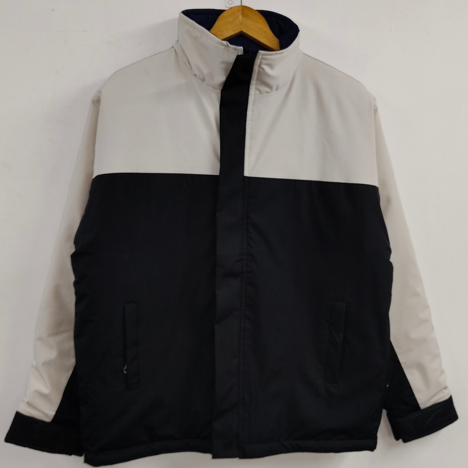 Color Reversible Crazy Jacket – White, Black ; Navy
